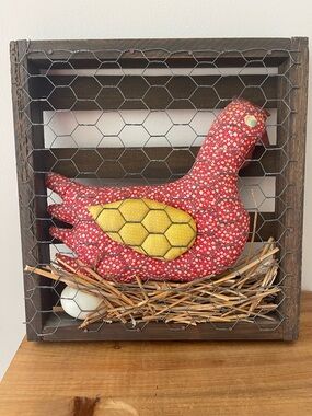 1980s folk art Hen on nest chicken wire wall hanging farmhouse Primitive Calico